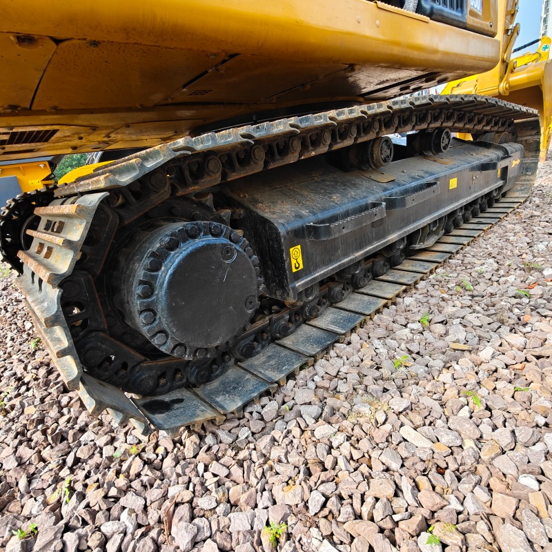 Caterpillar 330GC image 7