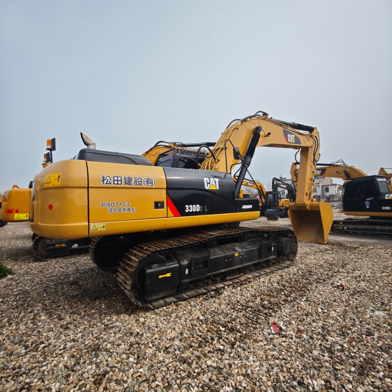 Caterpillar 330D2L image 4