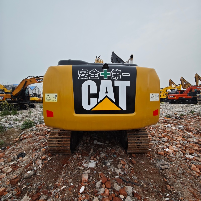 Caterpillar 320E image 7