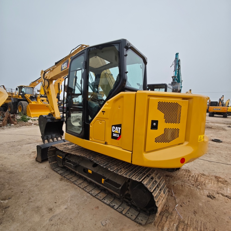 Caterpillar 307.5 image 5