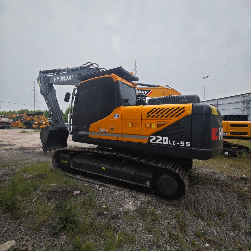Hyundai 220-9S image 4