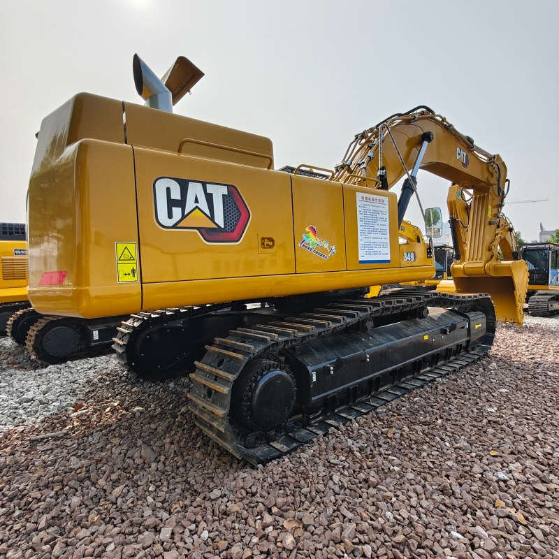 Caterpillar 349 image 6