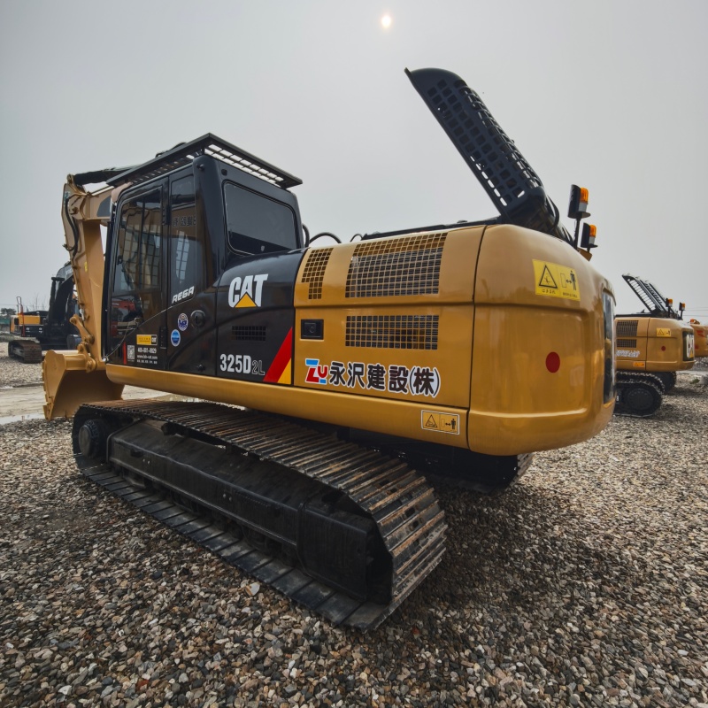 Caterpillar 325D2L image 6