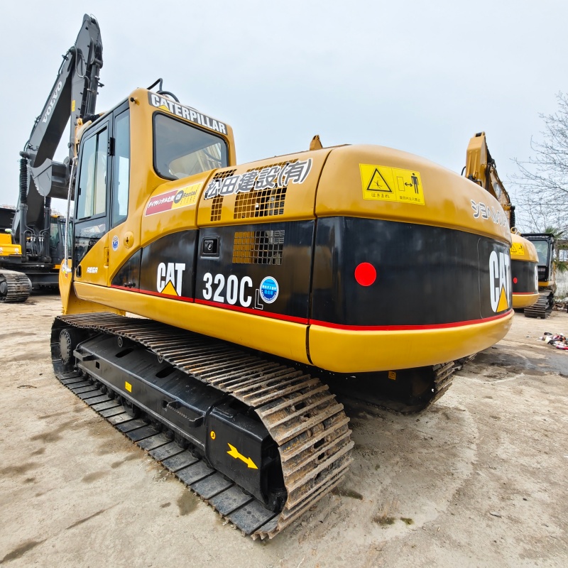 Caterpillar 320C image 3