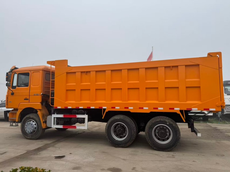 Shacman F3000 6×4 Dump Truck image 5