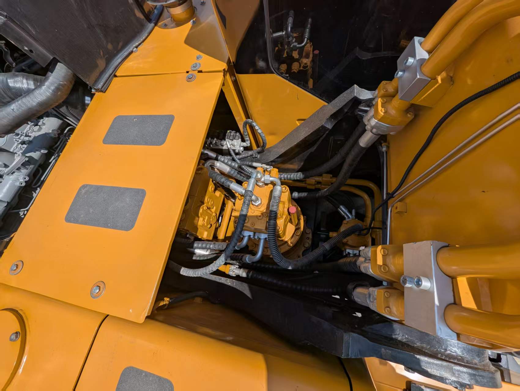 Sany 235 image 6