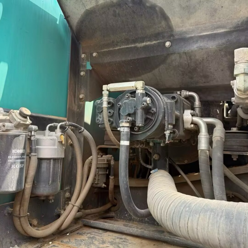 Kobelco 260 image 6