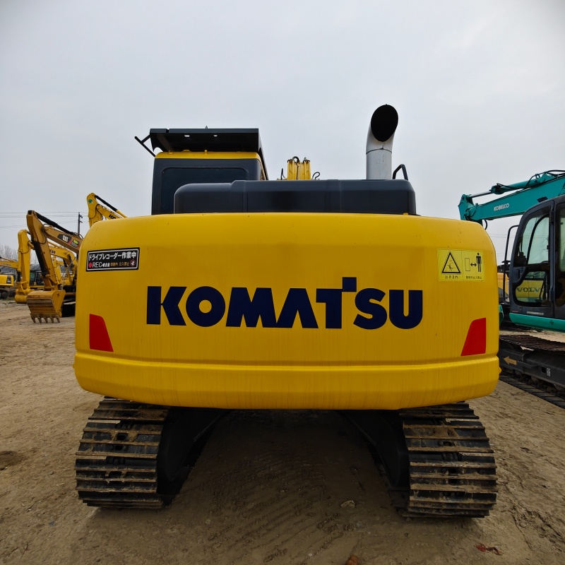 Komatsu 130 image 6
