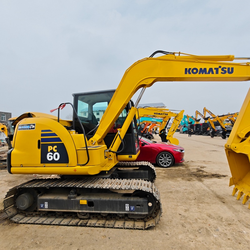 Komatsu 60 image 2
