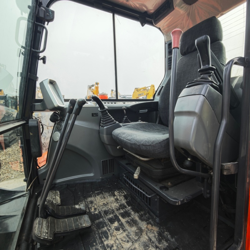 Doosan  DX60 image 6