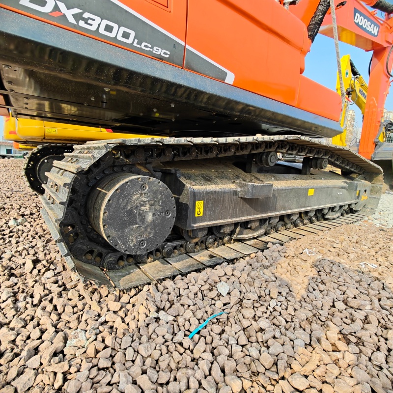 Doosan DX300 image 8