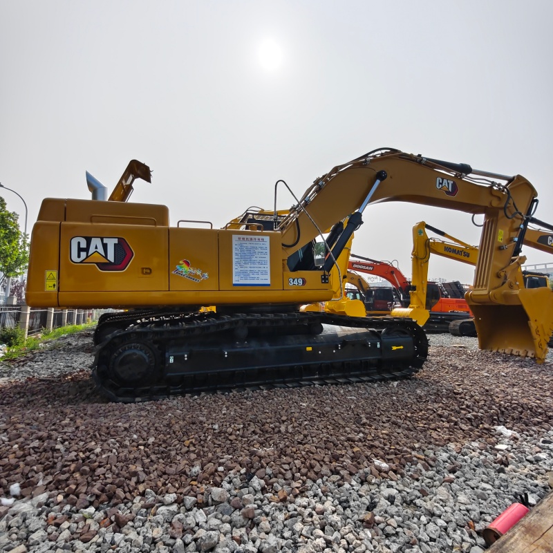 Caterpillar 349 image 3