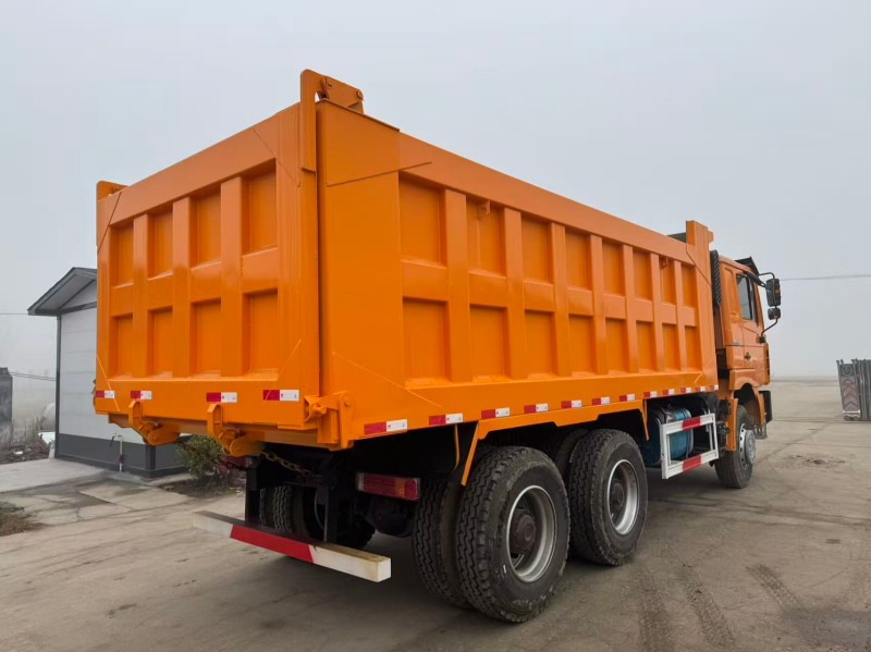 Shacman F3000 6×4 Dump Truck image 6