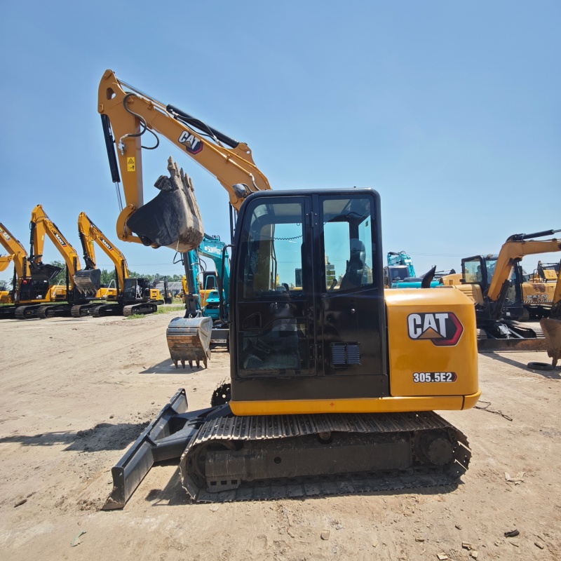 Caterpillar 305.5E2 image 7