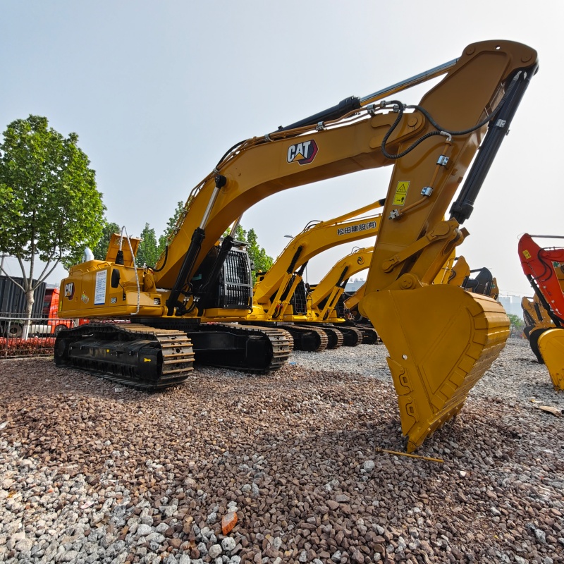 Caterpillar 349 image 4
