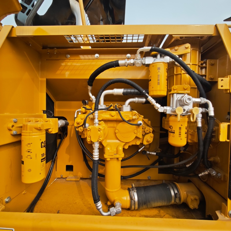 Caterpillar 325D2L image 7