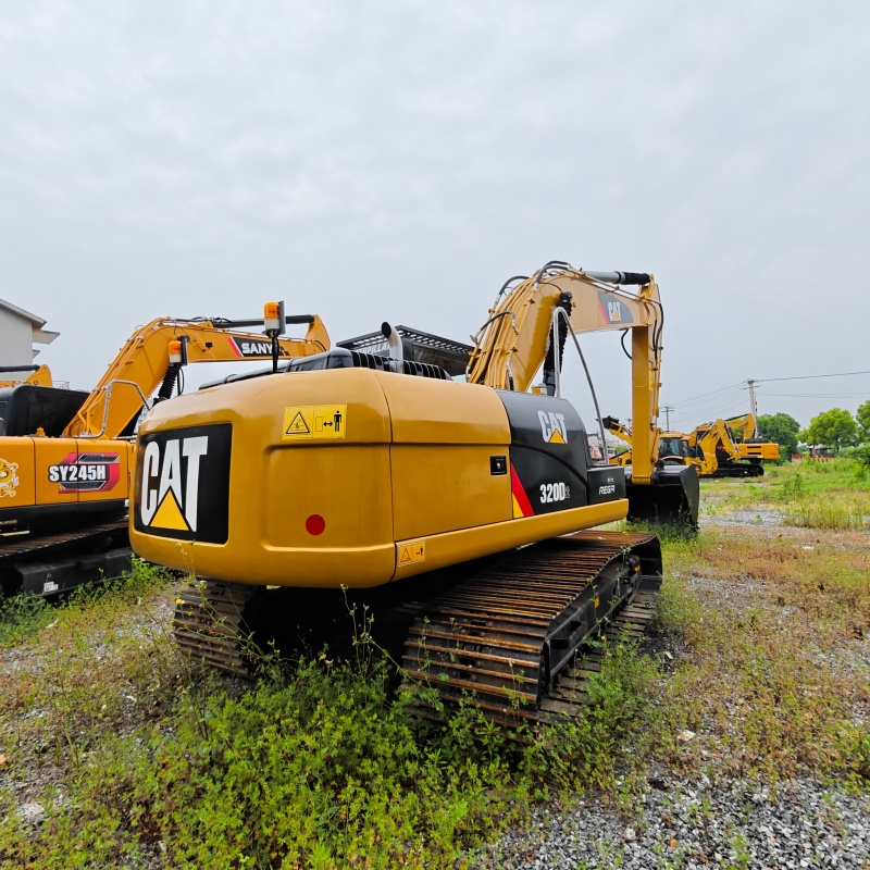 Caterpillar  320D2 image 5