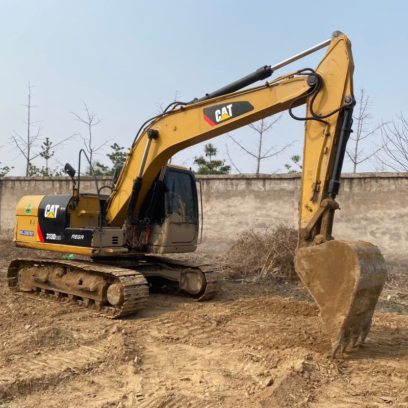 Caterpillar 313D2 image 2