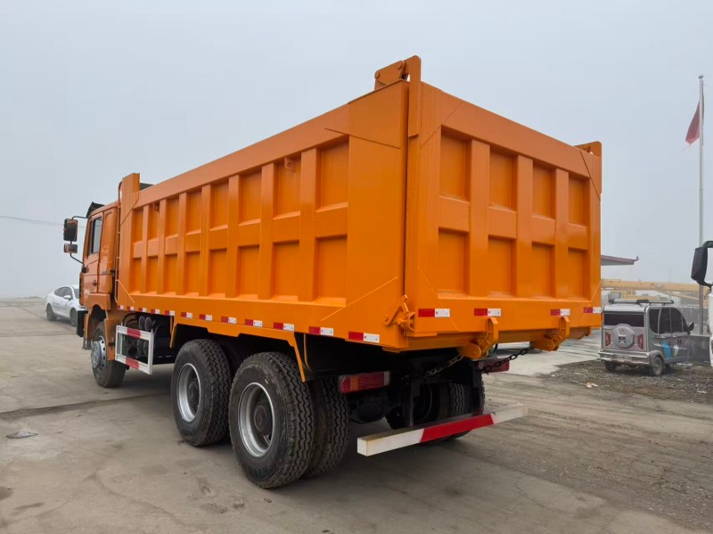 Shacman F3000 6×4 Dump Truck image 7