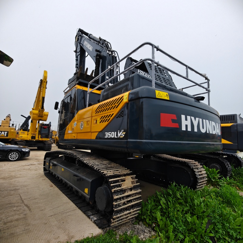 Hyundai 350VS image 6