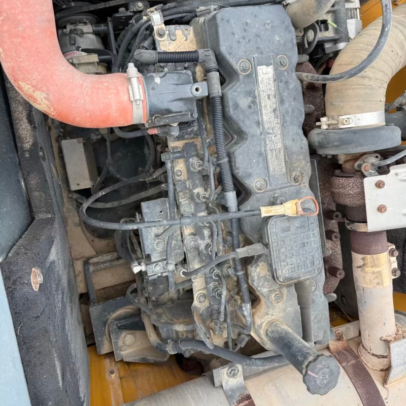 Hyundai 215VS image 8