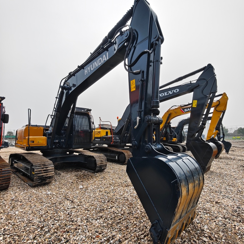 Hyundai 220HX image 8