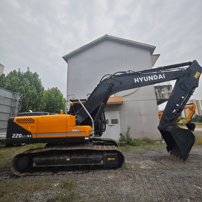Hyundai 220-9S image 7