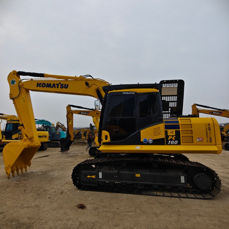Komatsu 160 image 2