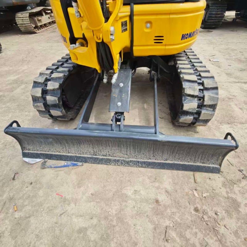 Komatsu 20 image 8