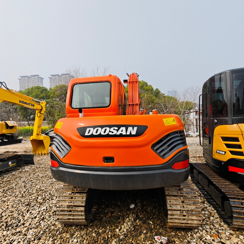 Doosan  DX75 image 7