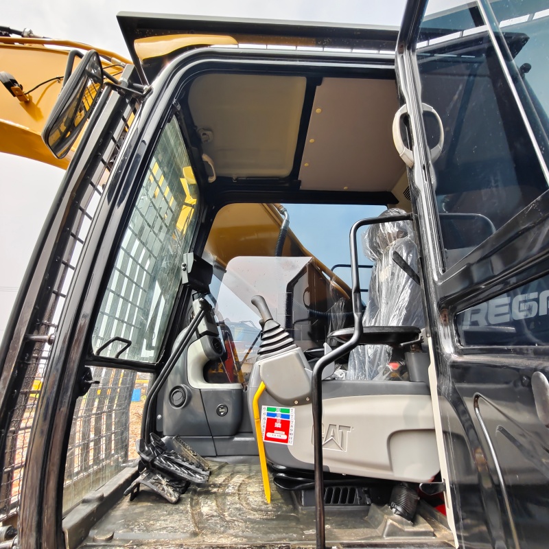 Caterpillar 336D2L image 6