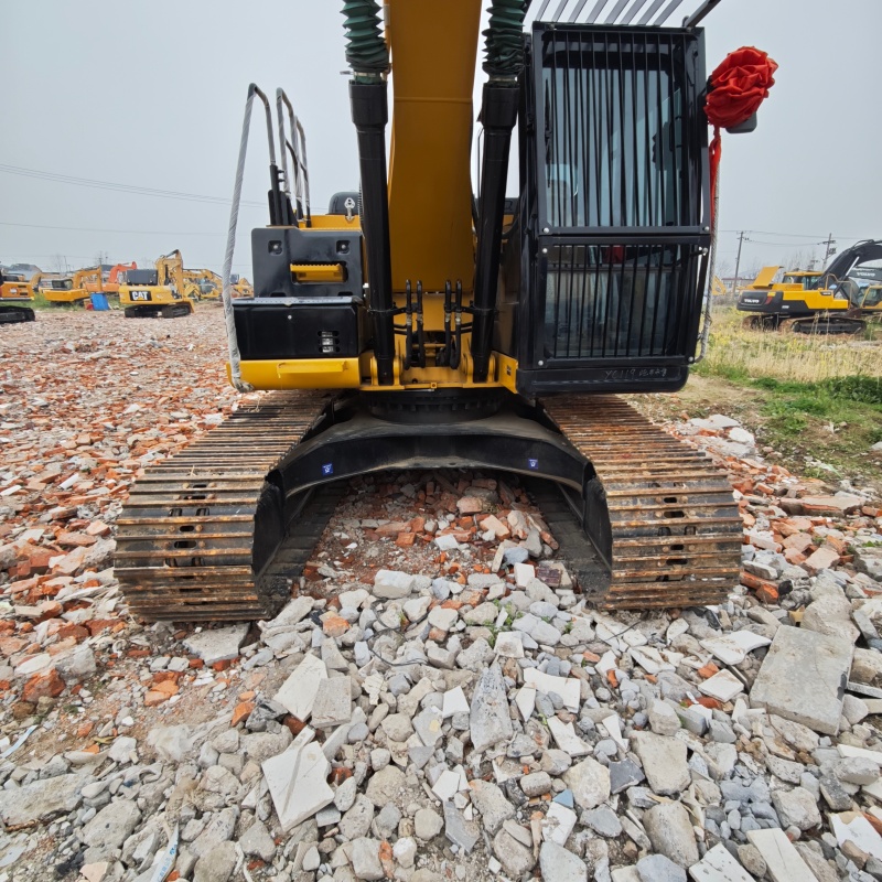 Caterpillar 320E image 8