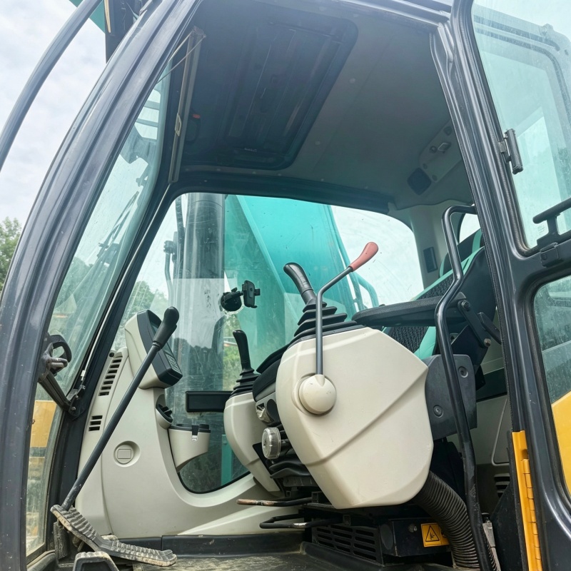 Kobelco 500 image 9