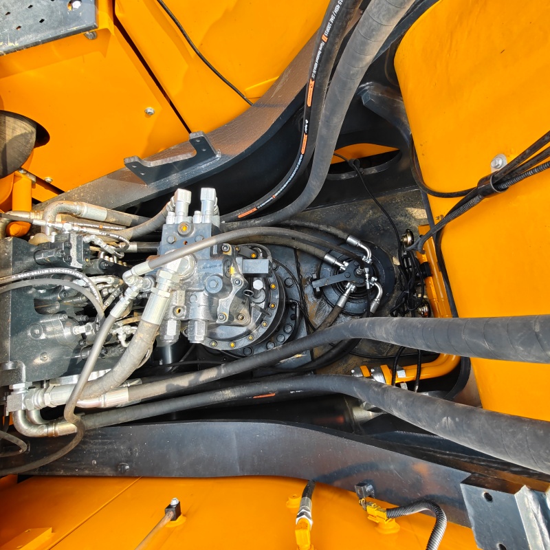 Hyundai 385-9T image 9