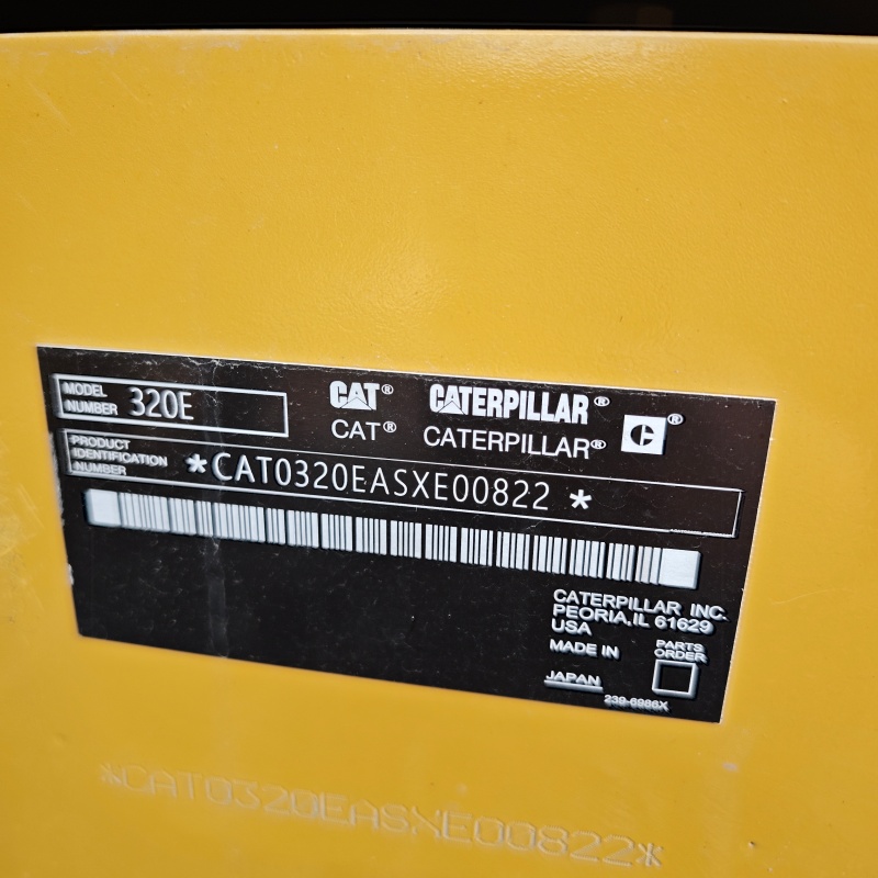 Caterpillar 320E image 9